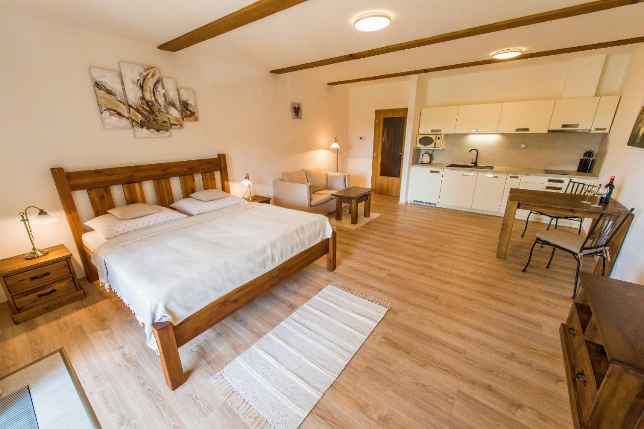 Apartment Marie Lipno nad Vltavou Eksteriør bilde